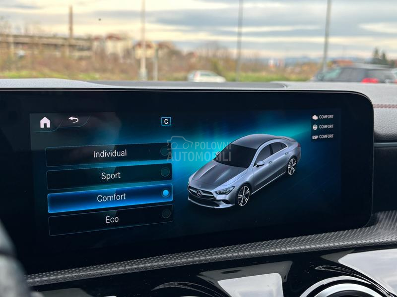 Mercedes Benz CLA 200 