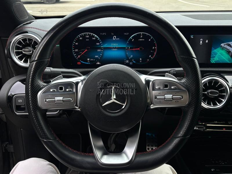 Mercedes Benz CLA 200 