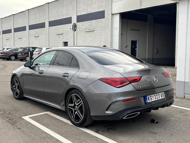Mercedes Benz CLA 200 