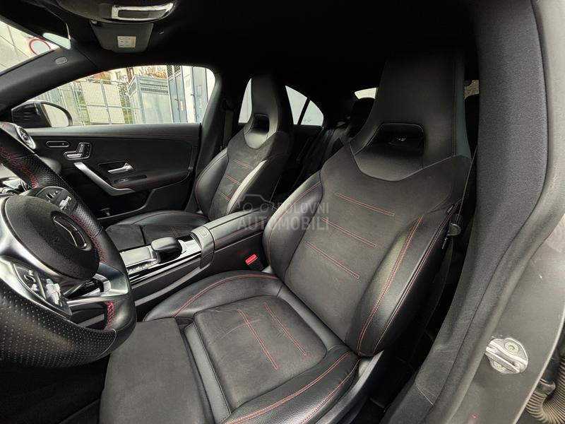 Mercedes Benz CLA 200 