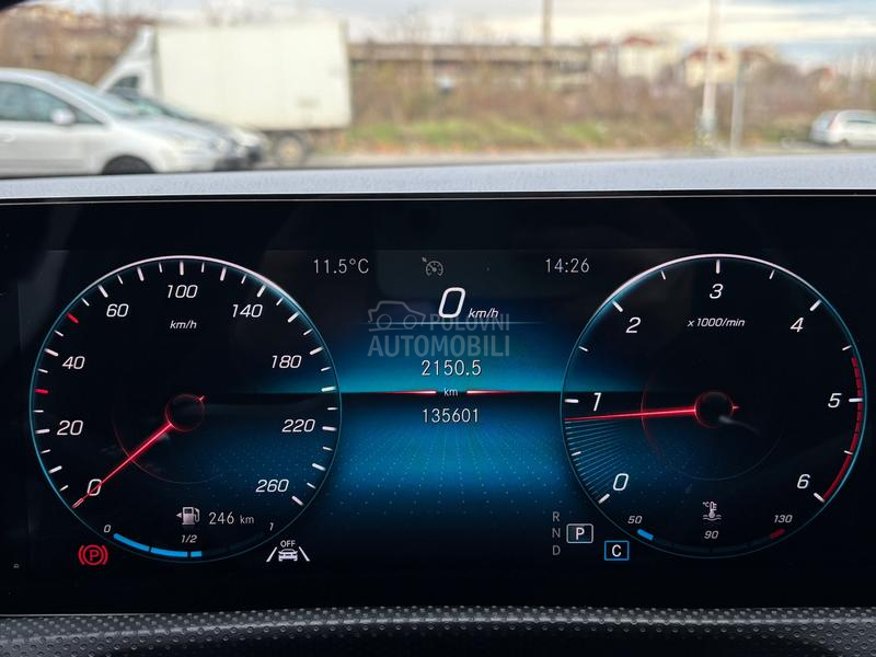 Mercedes Benz CLA 200 