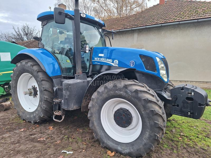 New Holland T7,250