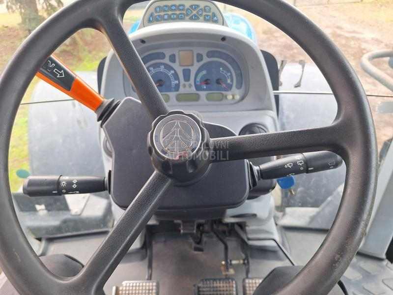 New Holland T7,250