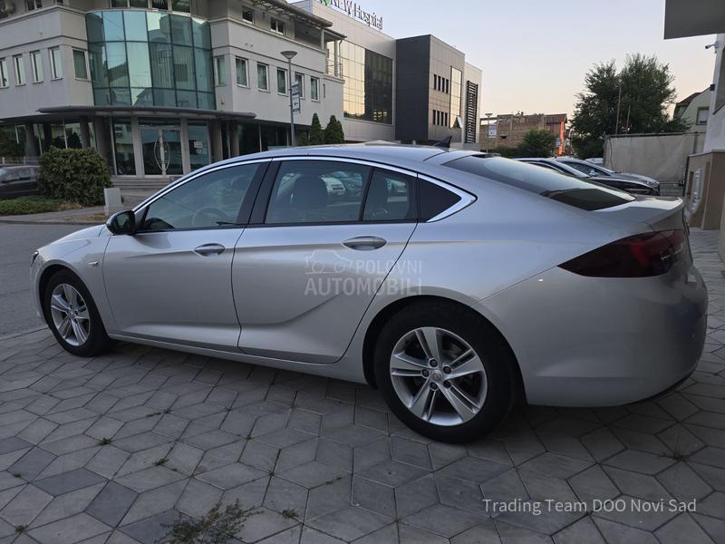 Opel Insignia 1.6 CDTI