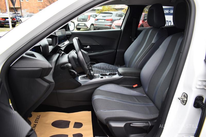 Peugeot 2008 1.5 HDI  MT