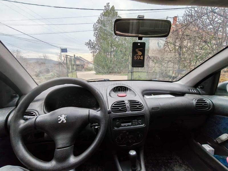 Peugeot 206 auto