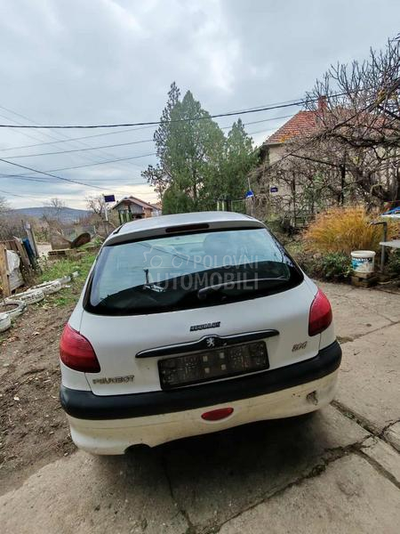 Peugeot 206 auto