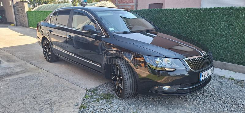 Škoda Superb eleganc