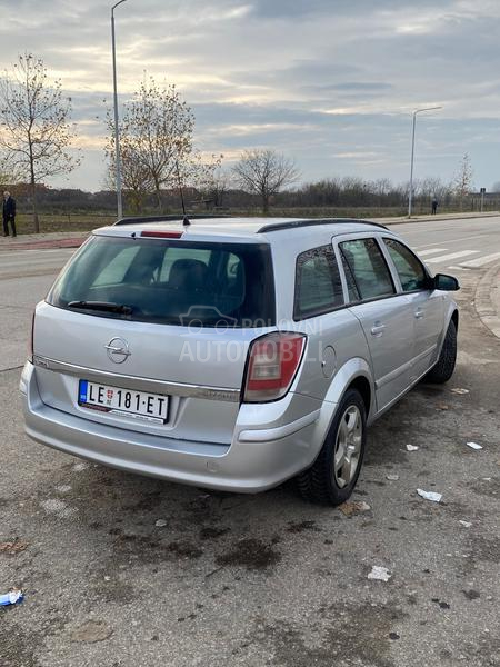 Opel Astra H 1.7cdti