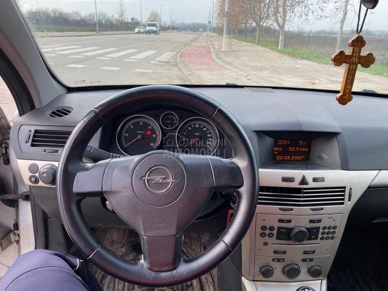 Opel Astra H 1.7cdti