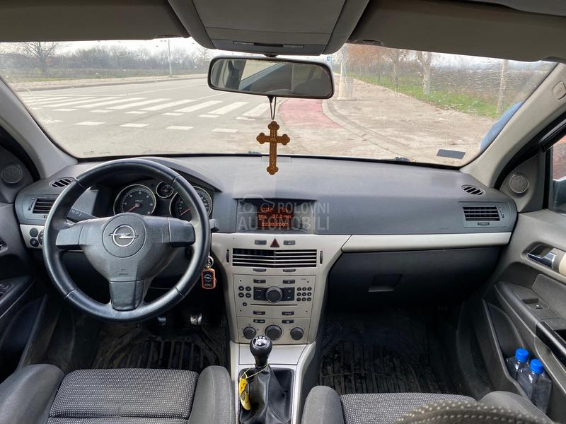 Opel Astra H 1.7cdti