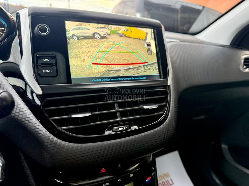 Peugeot 2008 1.5 BHDI ALLURE