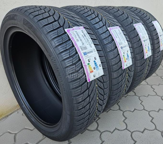 Nexen 245/45 R20 Zimska