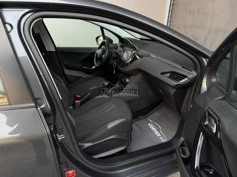Peugeot 208 1.4 hdi