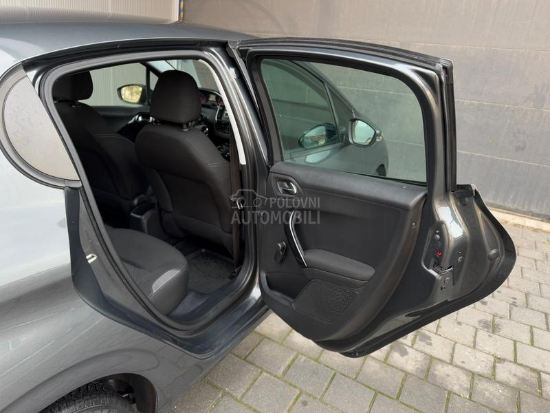 Peugeot 208 1.4 hdi