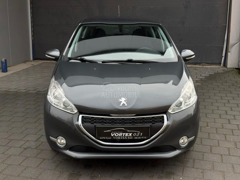 Peugeot 208 1.4 hdi
