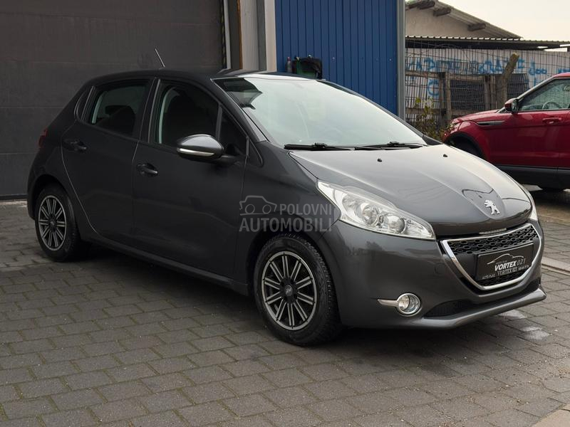 Peugeot 208 1.4 hdi