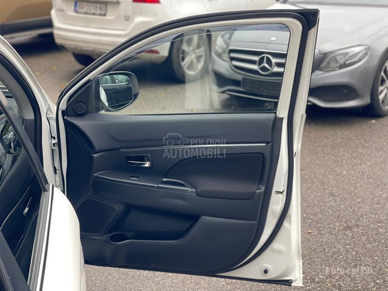 Mitsubishi ASX 4WD P A N O R A M A