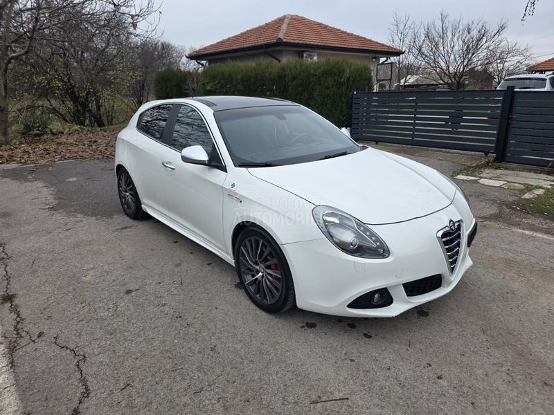 Alfa Romeo Giulietta 1750 QV