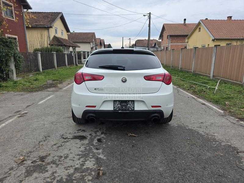 Alfa Romeo Giulietta 1750 QV