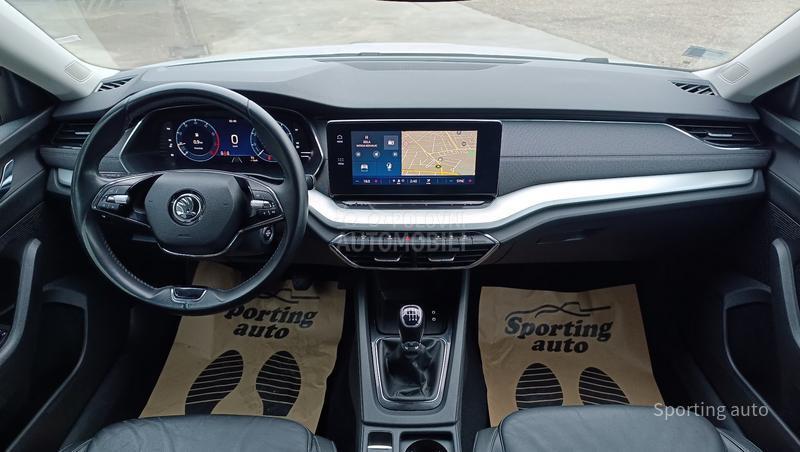 Škoda Octavia 1.5 TSI STYLE