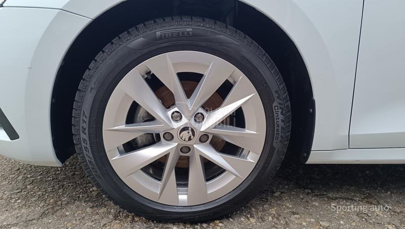 Škoda Octavia 1.5 TSI STYLE