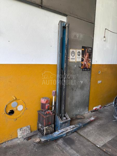 Dvostubna hidraulična dizalic