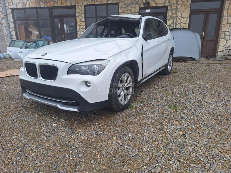 BMW X1 2011. god. -  kompletan auto u delovima