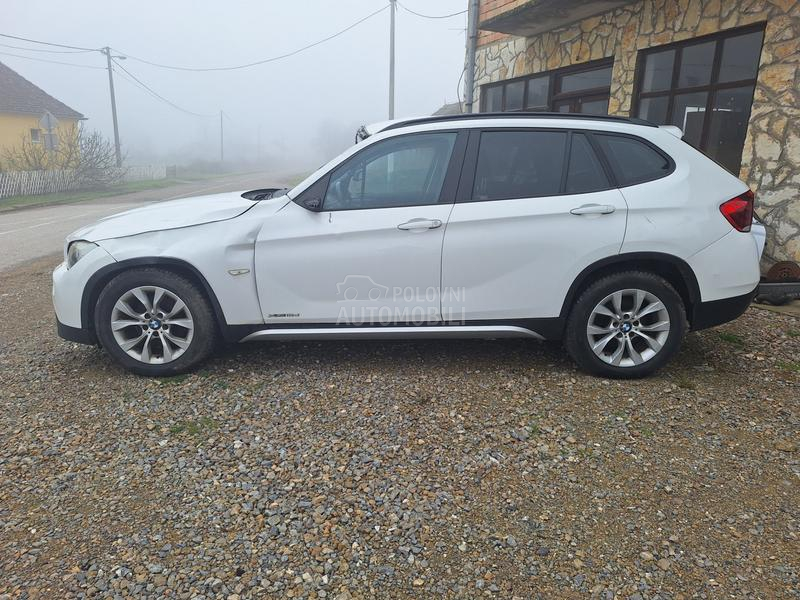 BMW X1 2011. god. -  kompletan auto u delovima