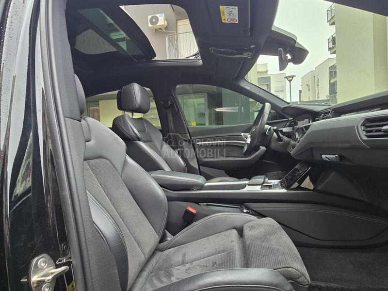 Audi e-tron S line sportback