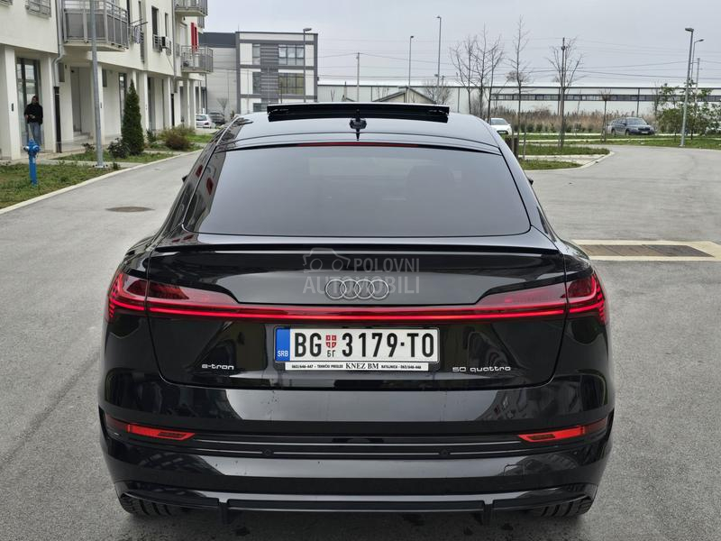 Audi e-tron S line sportback