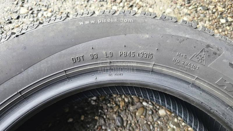 Pirelli 175/65 R15 Zimska