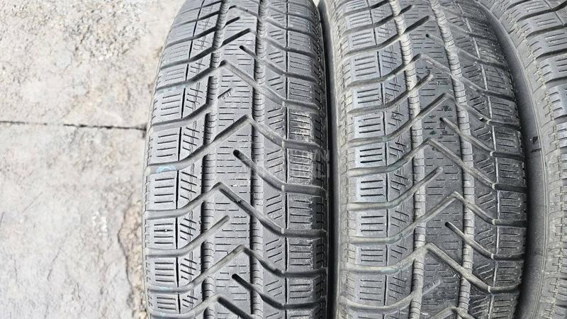 Pirelli 175/65 R15 Zimska