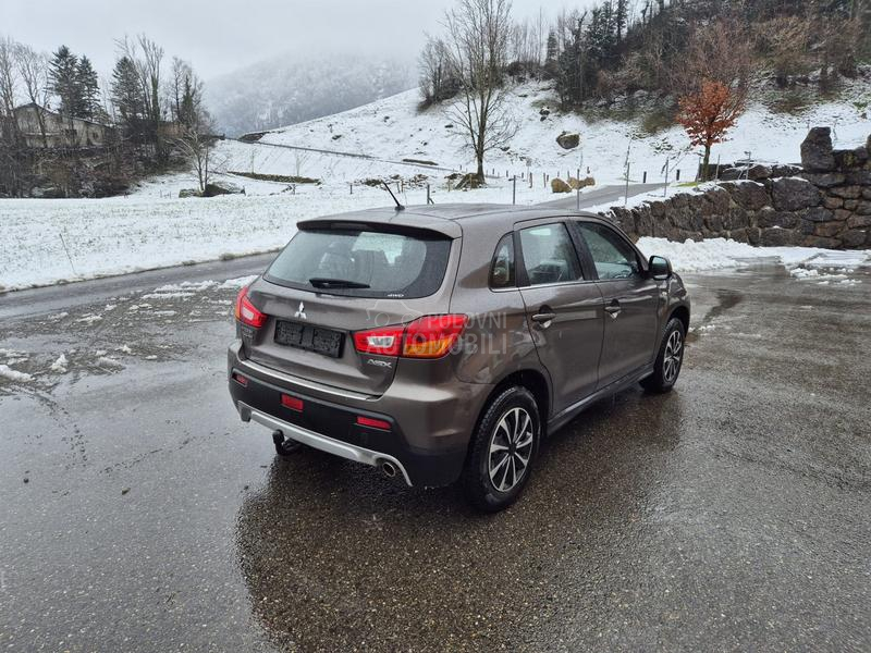 Mitsubishi ASX 1.8