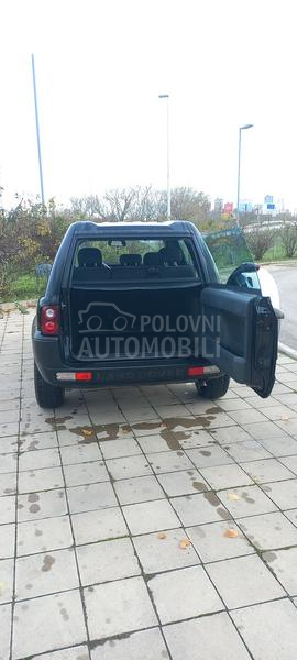 Land Rover Freelander 2.0 TD4  BMW