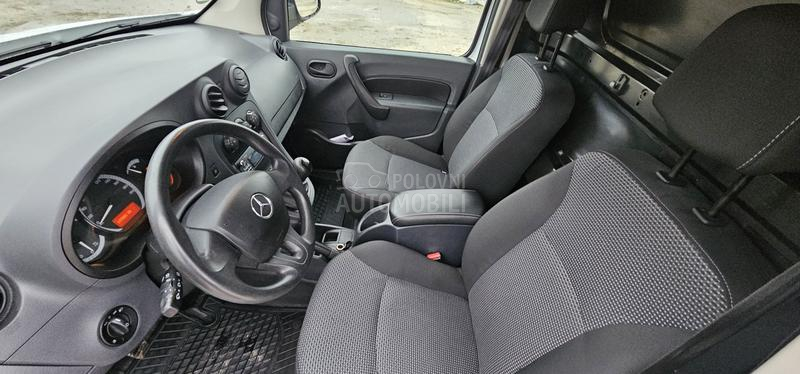 Mercedes Benz Citan 109