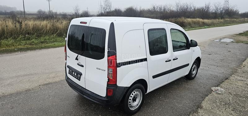 Mercedes Benz Citan 109