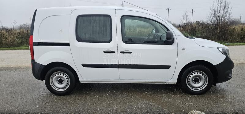 Mercedes Benz Citan 109