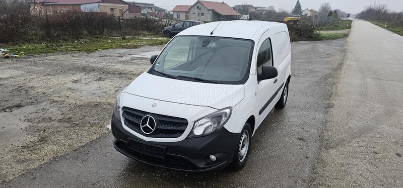 Mercedes Benz Citan 109