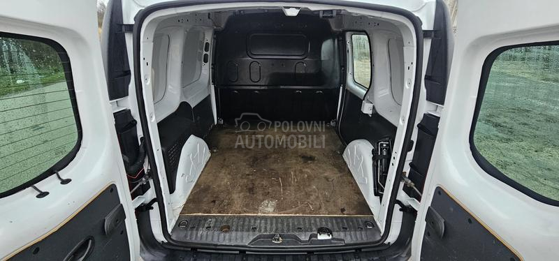 Mercedes Benz Citan 109