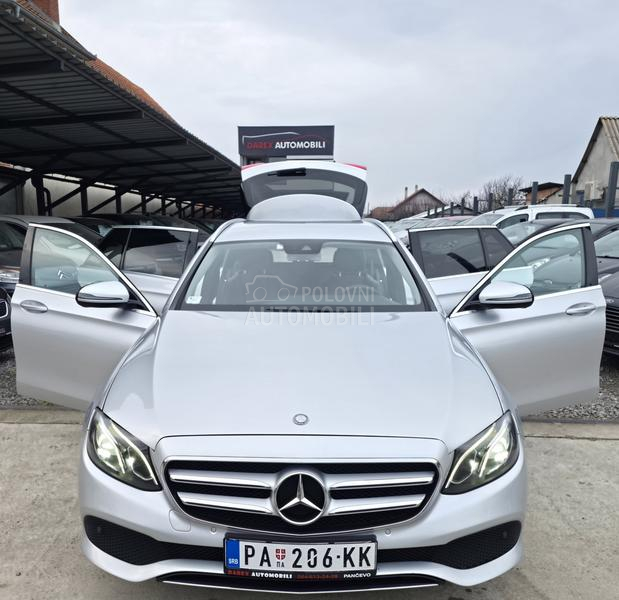 Mercedes Benz E 220 2.0 A.U.T.O.M.A.T.I