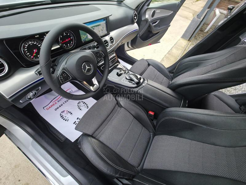 Mercedes Benz E 220 2.0 A.U.T.O.M.A.T.I