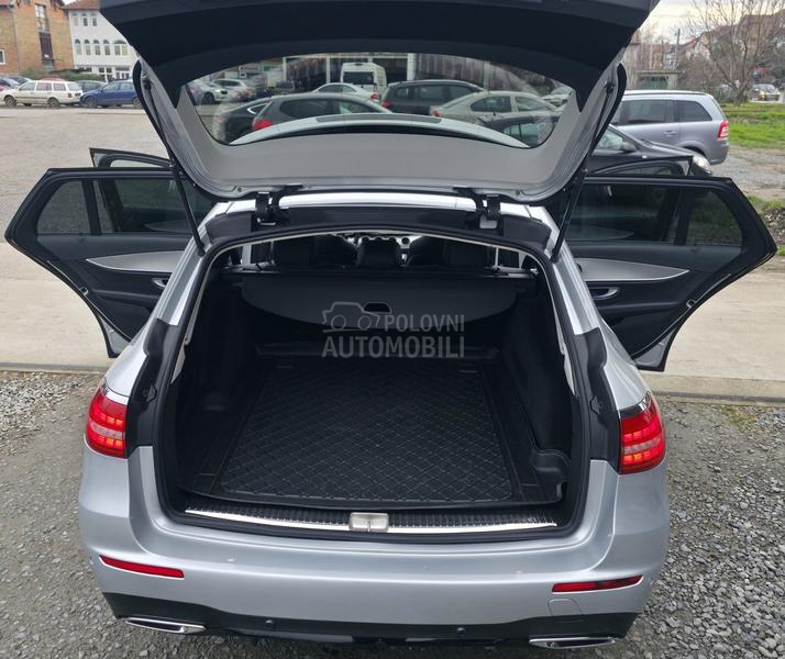 Mercedes Benz E 220 2.0 A.U.T.O.M.A.T.I