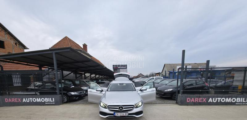 Mercedes Benz E 220 2.0 A.U.T.O.M.A.T.I