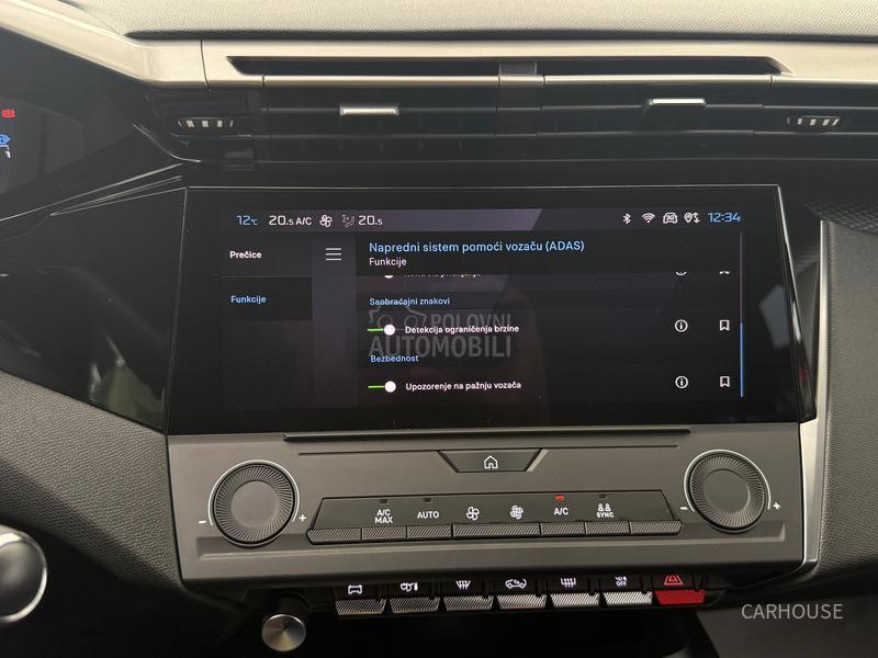 Peugeot 308 STYLE AUT/NAV/LED