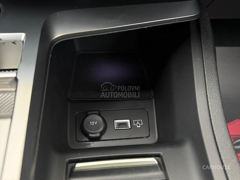 Peugeot 308 STYLE AUT/NAV/LED