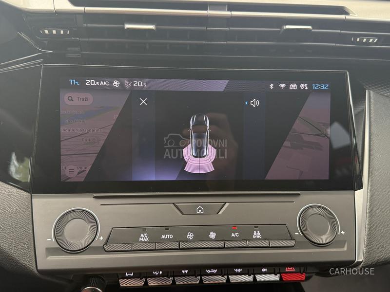 Peugeot 308 STYLE AUT/NAV/LED