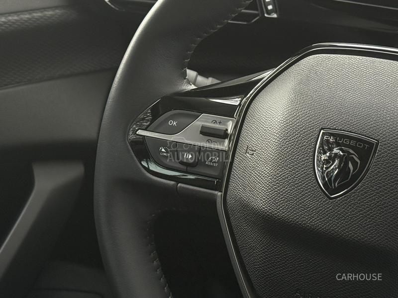 Peugeot 308 STYLE AUT/NAV/LED