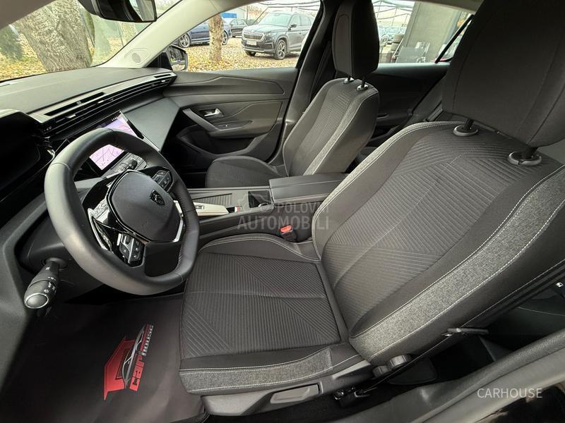 Peugeot 308 STYLE AUT/NAV/LED