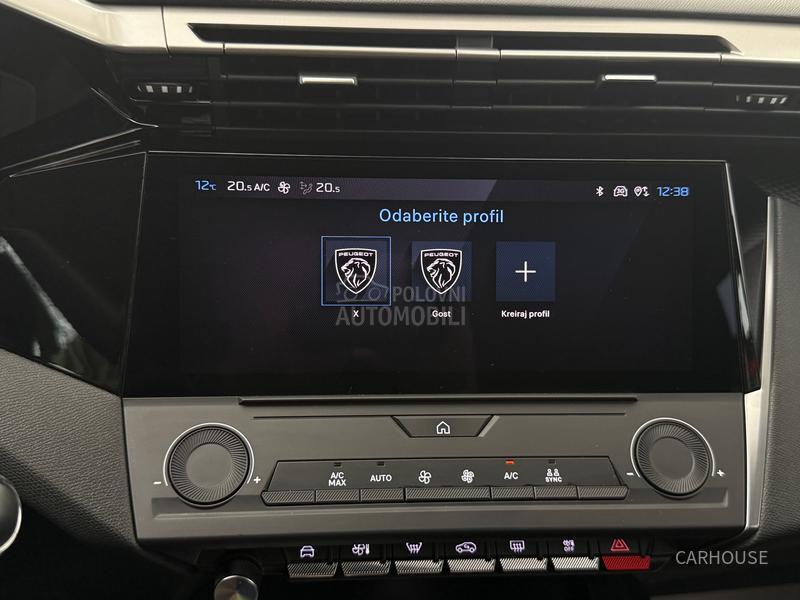 Peugeot 308 STYLE AUT/NAV/LED